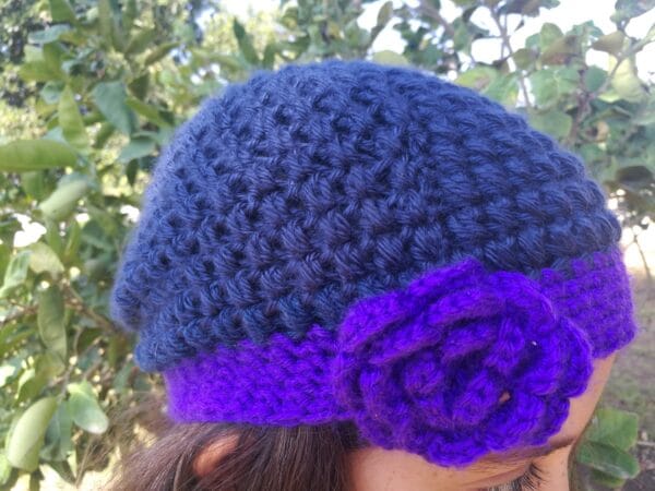 כובע סרוג במגוון דוגמאות