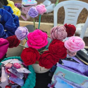ורד סרוג | פרח בעבודת יד אביזרי אופנה crochet